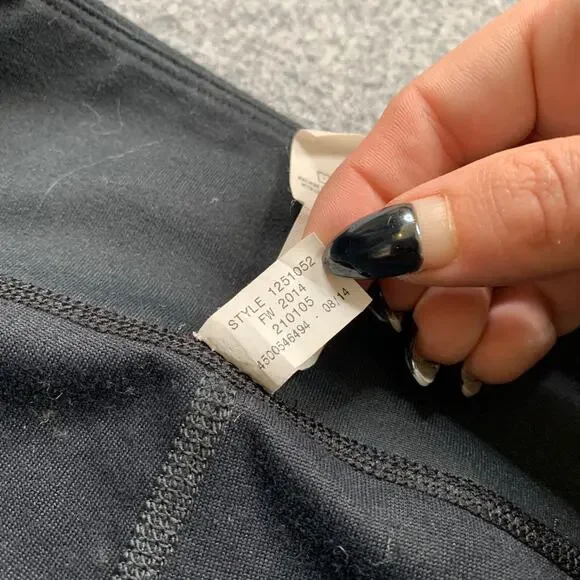 Under Armour Leggings Womens S Small Grey Black Fitted All Season Gear Stretch - Picture 5 of 11